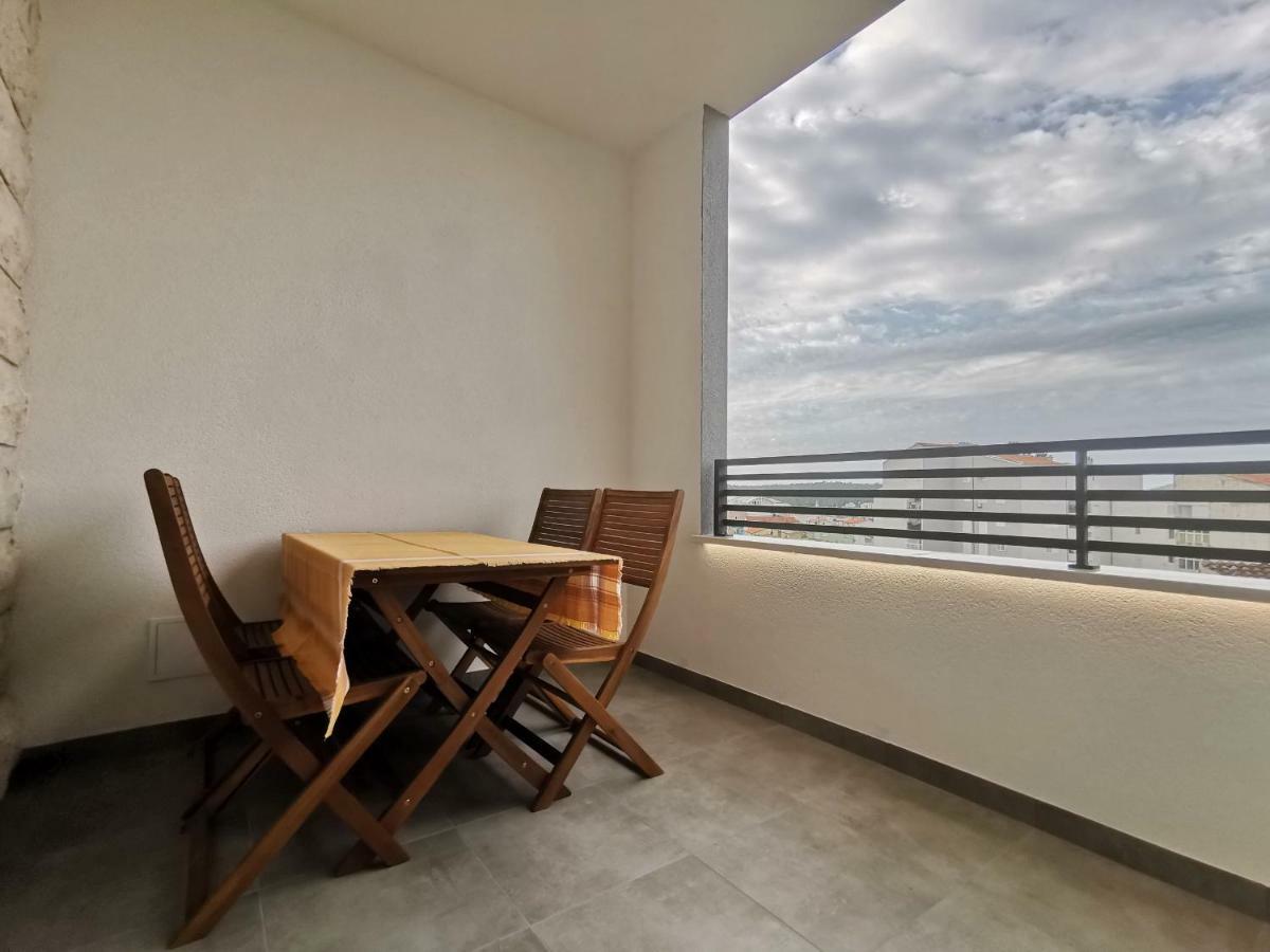 Apartments Tonkita With Jacuzzi マカルスカ エクステリア 写真