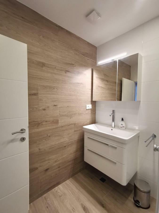 Apartments Tonkita With Jacuzzi マカルスカ エクステリア 写真