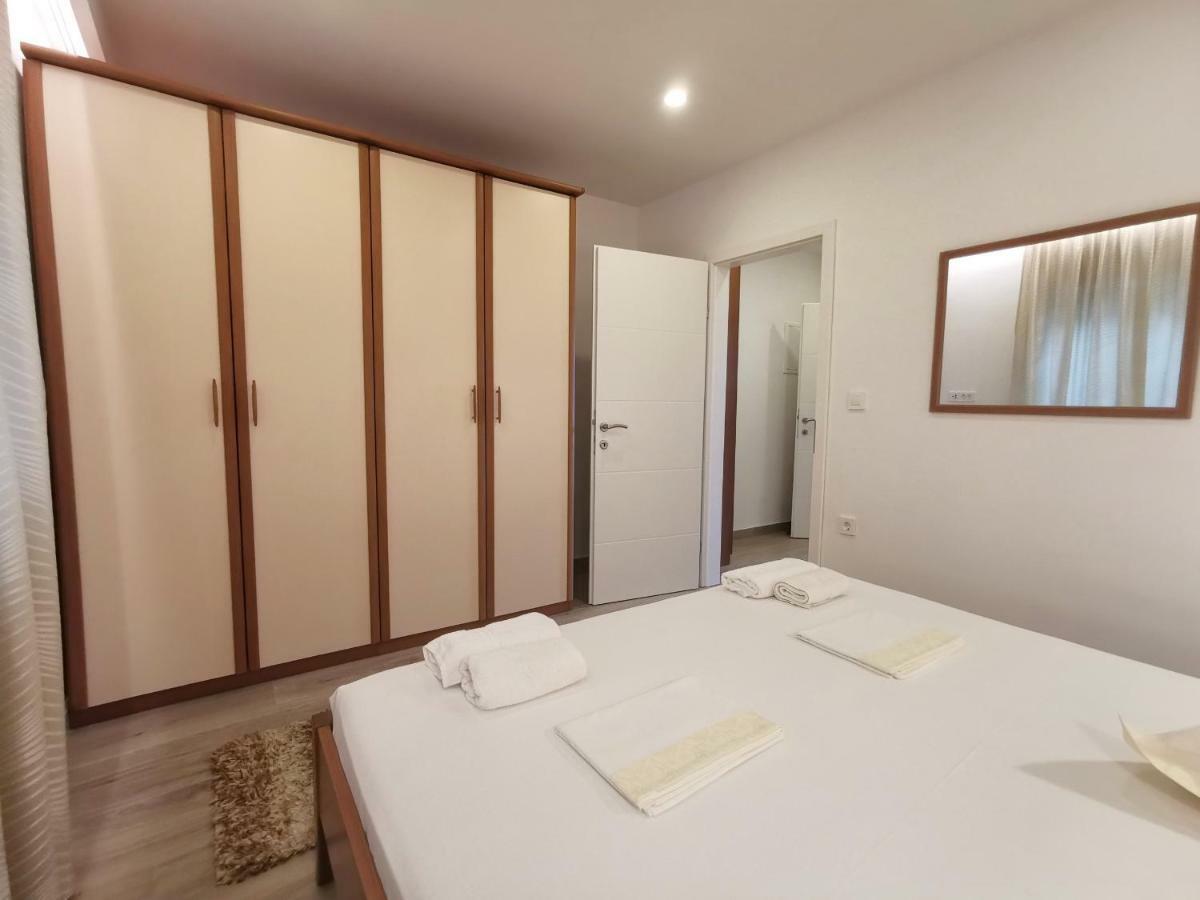 Apartments Tonkita With Jacuzzi マカルスカ エクステリア 写真